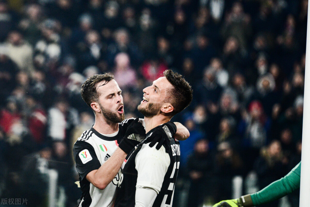 务为球迷提 务为球迷提