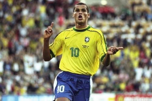 预计周一官 预计周一官