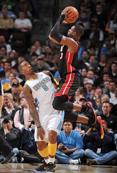 “全运会U18女篮资格赛：陕西队力克重庆队取得连胜”.