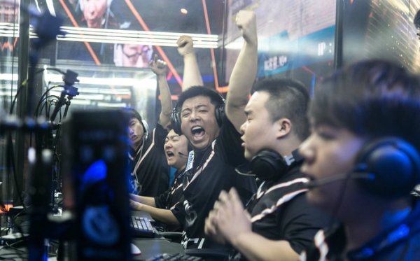 辽宁队以快 辽宁队以快